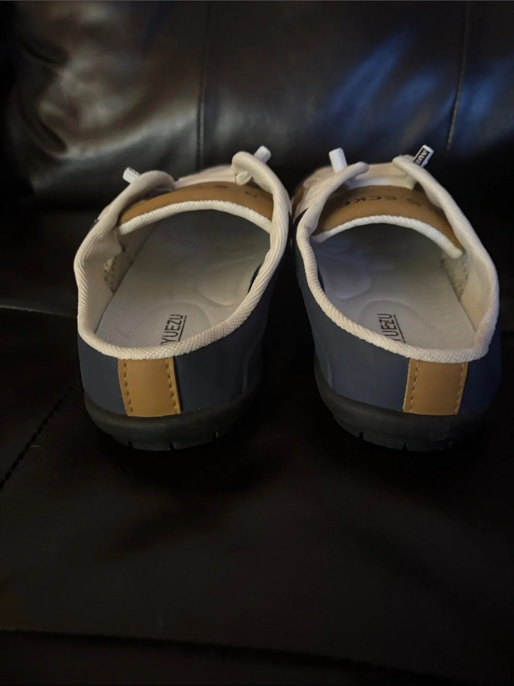 NEW Men's Beige and Navy Casual Sneakers. Size 10 1/2